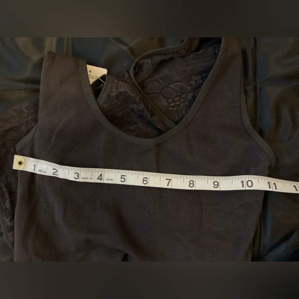 Stretchy / Lacey Racerback Tank Top - Picture 5 of 5